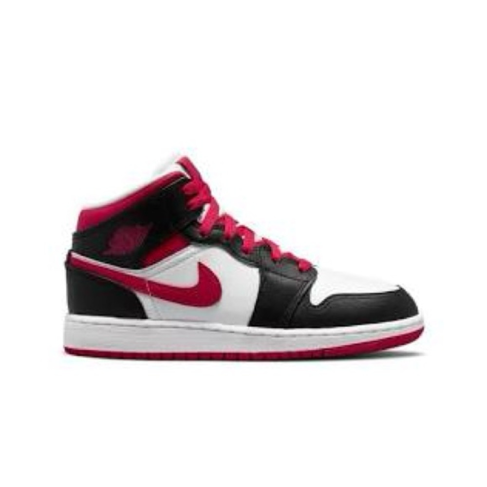 Nike Air Jordan 1 Retro mid GS very berry shoes 4.5Y 6